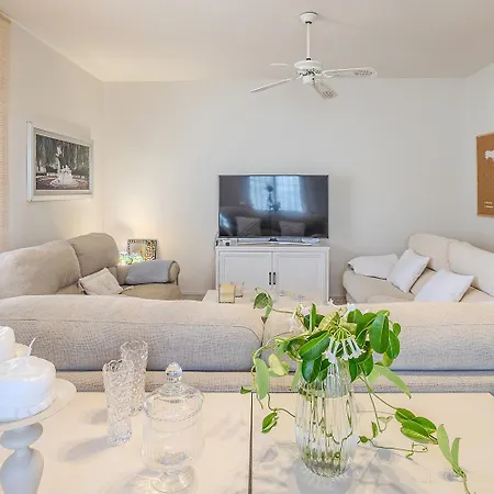 Tatil Evi De La Danza Sevilla